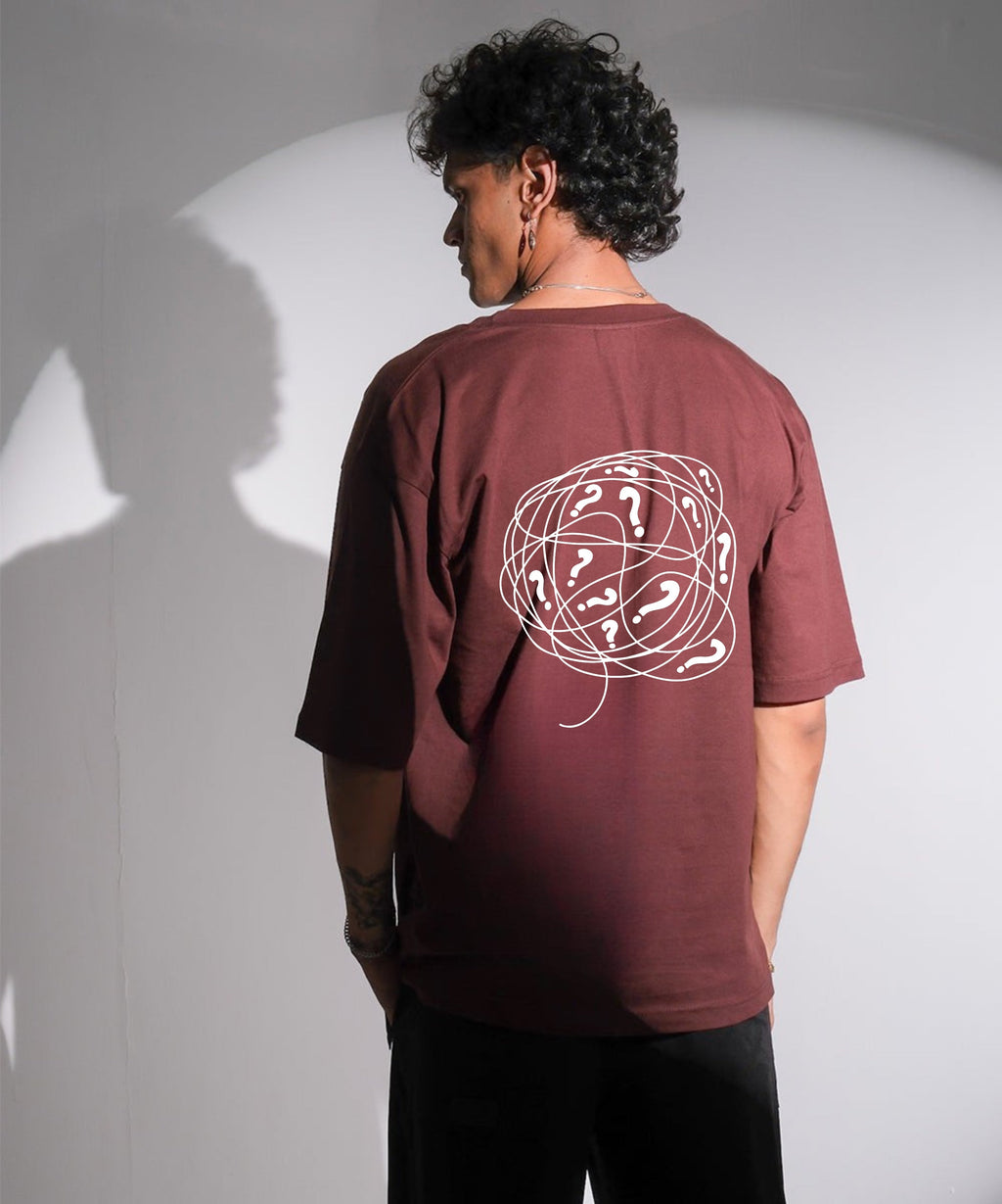 Confused - Oversized T-shirt
