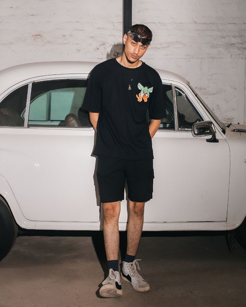 Tooquiet- Oversized T-shirt