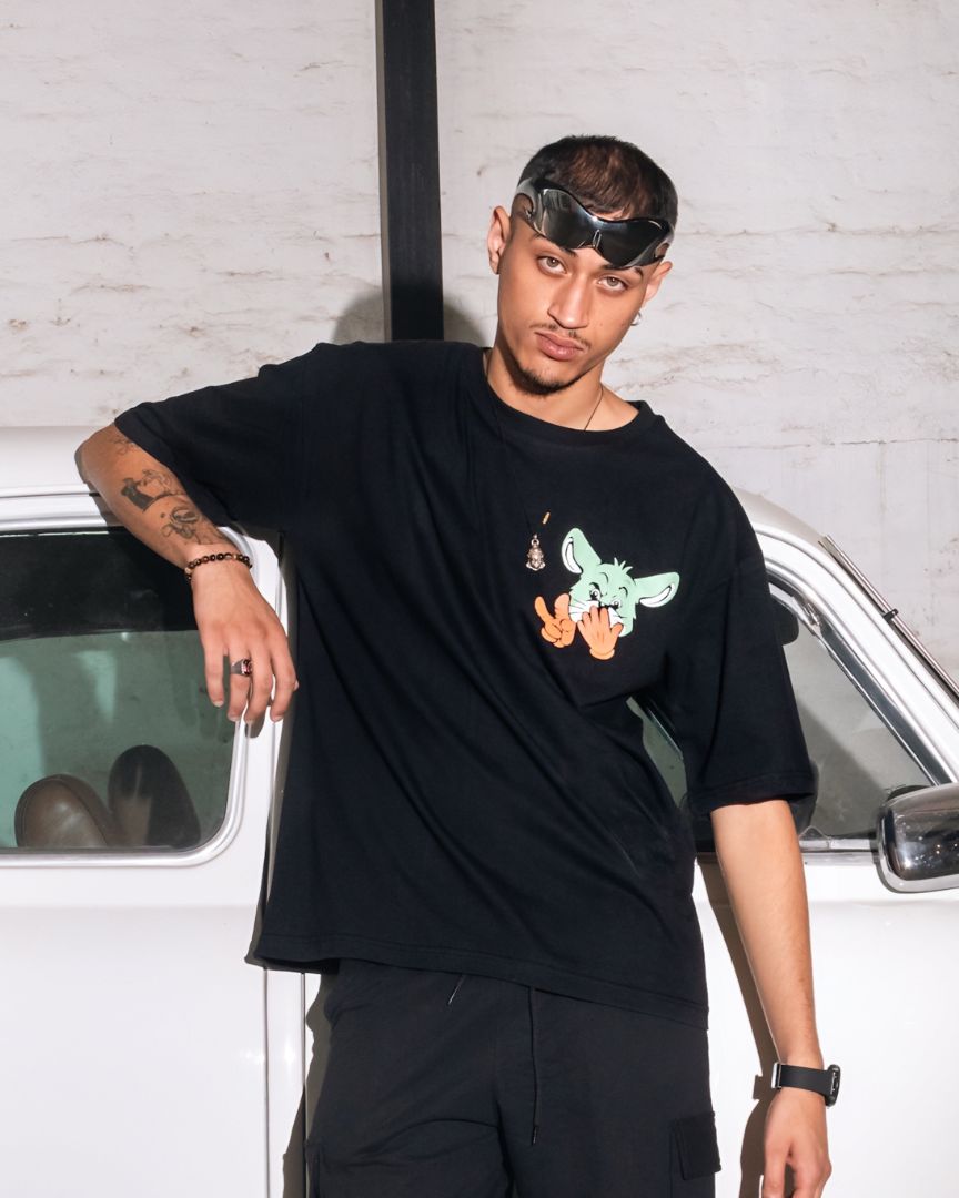 Tooquiet- Oversized T-shirt